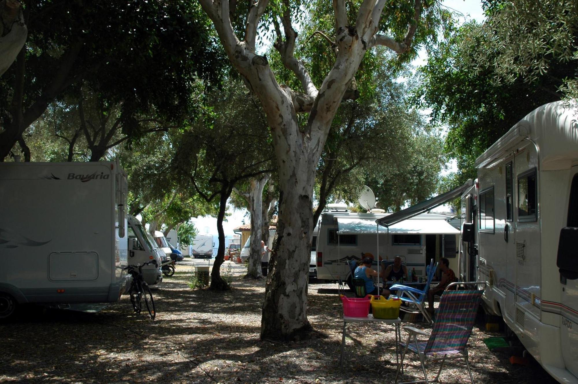 Camping Jonio Otel Katanya Dış mekan fotoğraf