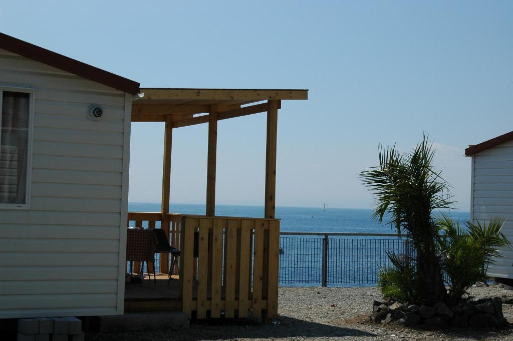 Camping Jonio Otel Katanya Oda fotoğraf